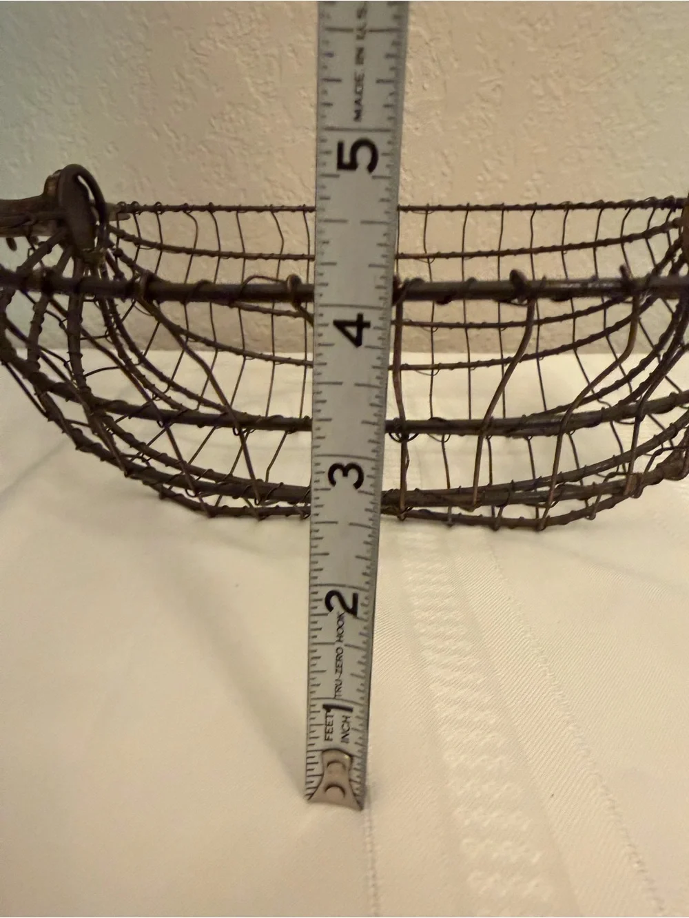 Vintage Metal Wire Gathering Basket Pumpkin Shaped Steam & Leaf Rustic Farmhouse